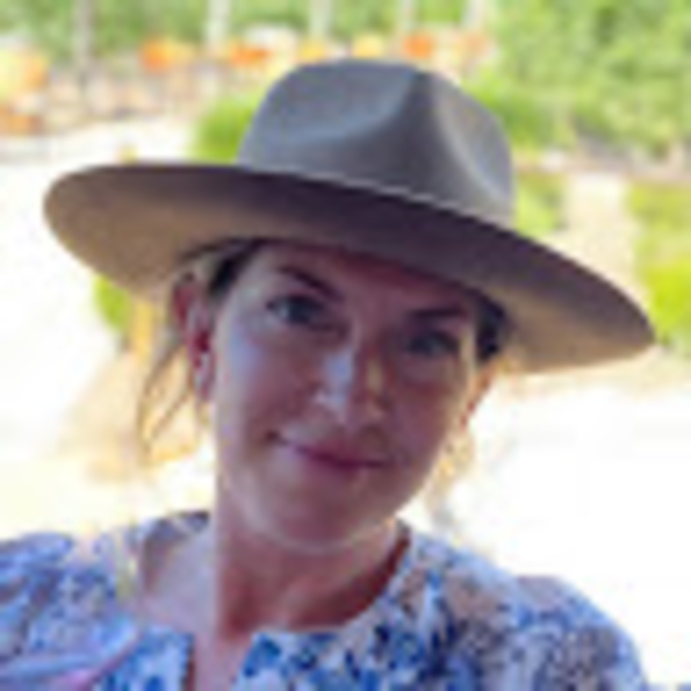 Meet your Posher, Kara